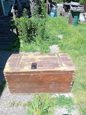 Alte Truhe Lä.94 br.46 hö.53 