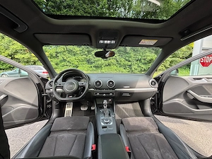 Audi S3 Limousine- 300PS Bild 4