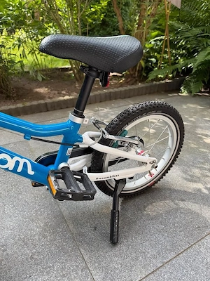 Woom 2 Kinderfahrrad 14 Zoll Blau Weiß  Bild 3
