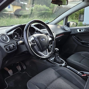 Ford Fiesta TÜV NEU 06 2027 2016 Baujahr | 123.000 km Bild 7