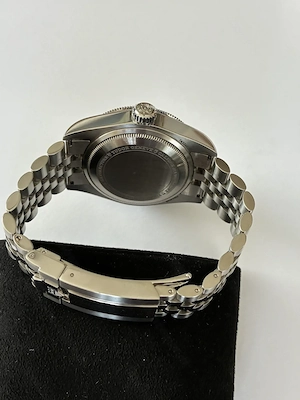 Tudor Black Bay 25% unter Neupreis! Full Set Bild 8
