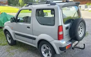 verkaufe Suzuki Jimny 1,5 VX DDiS       Bild 5