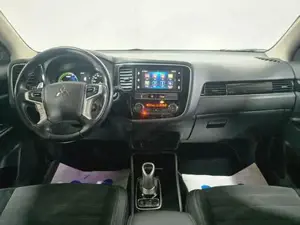 Mitsubishi Outlander Bild 7