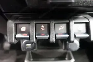 Suzuki Jimny Bild 16