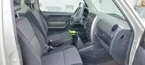 verkaufe Suzuki Jimny 1,5 VX DDiS       Bild 3