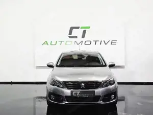 Peugeot 308 Bild 2