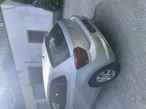 VW Polo Silber 2018, KM 131T