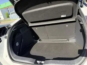 Toyota C-HR Bild 13