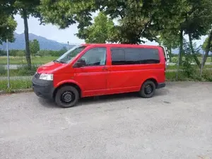 Volkswagen T5  Bild 9