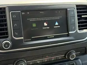 Opel Vivaro Bild 12
