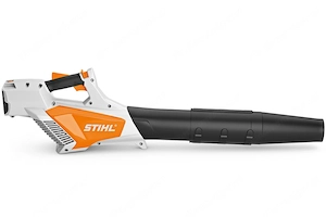 Der Akku-Bl ser von Stihl hilft Ihnen, Ihren Garten zu organisieren