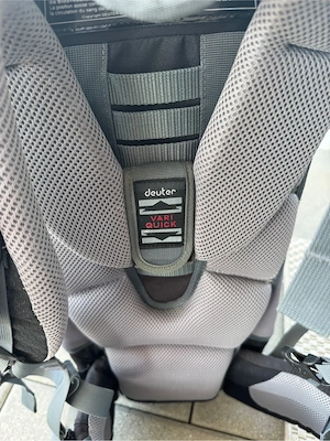Deuter Rückentrage Bild 3