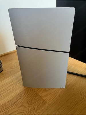 PS5 plus Monitor zu verkaufen Bild 4
