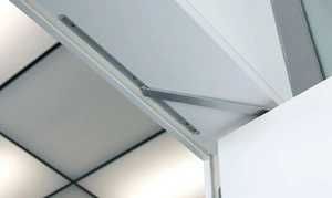 GEZE BOXER versenkbarer T rschlie er mit Schiene in der T r 99728 129213 Bild 3