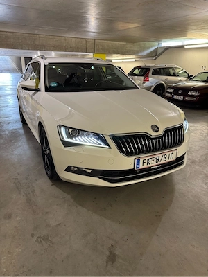 Skoda Superb Style 2.0 TDI DSG Automatik Tüv Neu Bild 5