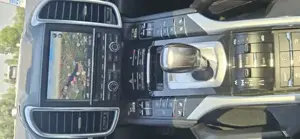 Porsche Cayenne Bild 10