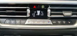 BMW 320 Bild 18