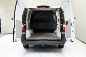 Mercedes-Benz Vito 114 CDI 4x4 Kasten Lang SpurW SpurH Bild 12