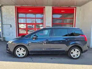 Peugeot 5008 Bild 6