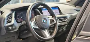 BMW 118 Bild 11