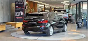 BMW 118 Bild 7