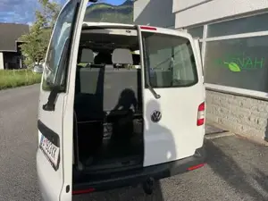 VW Caravelle Bild 3