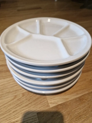 Fondue Set mit Tellern Bild 3