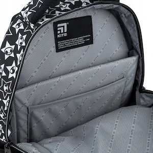 Die Marke ist Hersteller von orthop dischen Schulrucks cken, textilen Accessoires und Schreibwaren Bild 6