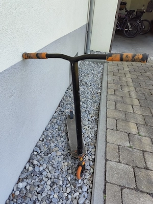 Stunt Scooter orange  Bild 2