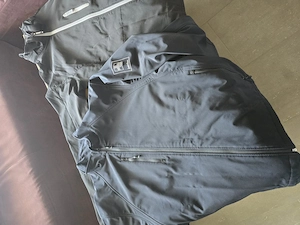 zu verkaufen Jacken und Schuhe Bild 2