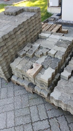 Gratis abzuholen! Pflastersteine! Bild 3
