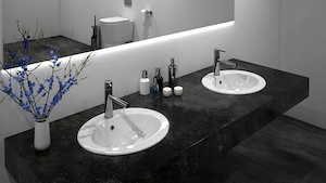 Waschbeckentyp: in die Arbeitsplatte eingelassen Farbe: Wei  Material: Sanit rkeramik Modell: mit  b Bild 3