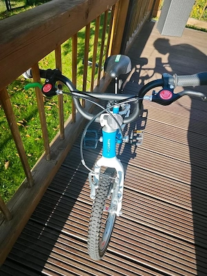 Woom 2 Kinderfahrrad 14 Zoll Blau Weiß  Bild 3
