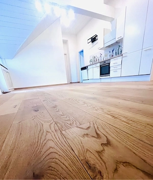 PROVISIONSFREIE, helle, neu renovierte 5,5 ZI-Whg mit Balkon, Garten, TG, Nähe LKH Feldkirch, grenzn Bild 8