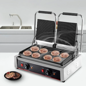 Diese kommerzielle Paninipresse ist mit einem Edelstahlgeh use und einem Gusseisengrill ausgestattet