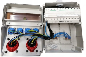 Wandmontagesets sind eine funktionale Kombination aus einer kleinen Schaltanlage mit Strom- und Wech Bild 3