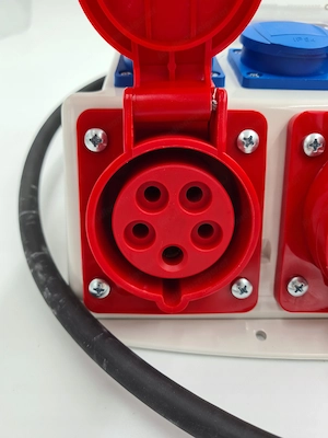 BAU SCHALTANLAGE SCHALTANLAGE Wandverteiler Baustellenstrom Elektroverteilerkasten Baustellenmobil S Bild 6