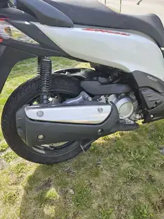 Honda SH300i Sport Bild 5