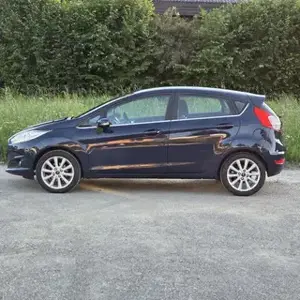 Ford Fiesta TÜV NEU 06 2  Baujahr | 123.000 km Bild 7