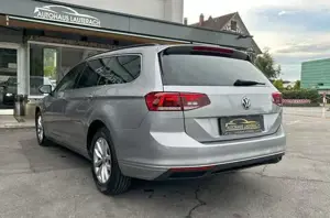VW Passat Bild 2