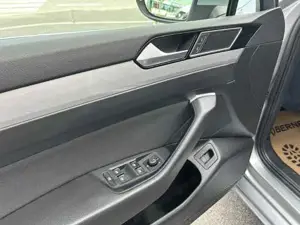 VW Passat Bild 12