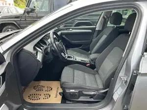 VW Passat Bild 13