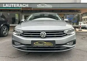 VW Passat Bild 8