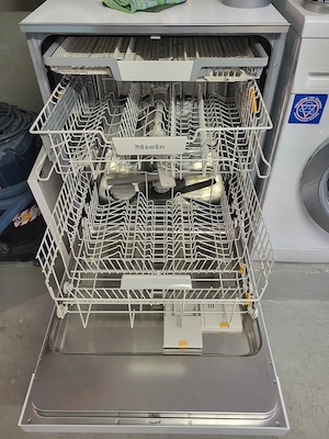 Miele Geschirrspüler G 5210 SCU Active Plus Bild 2
