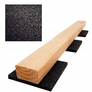 Terrassenplatten 100 x 100 x 8 mm   isolierend gegen Feuchtigkeit und stabilisierend, unter Balken   Bild 2