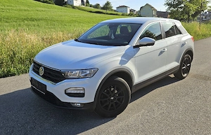 VW T-Roc 1,6 TDI SCR Geländewagen Bild 2