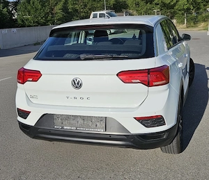 VW T-Roc 1,6 TDI SCR Geländewagen Bild 5