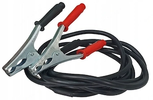 Konzipiert zum Laden offener und wartungsfreier Batterien mit einer Spannung von 12 V oder 24 V, Bild 4