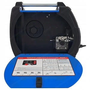 Das Synergie-Schwei ger t LCD ist ein Ger t zum manuellen Schwei en von Stahl und Bild 8