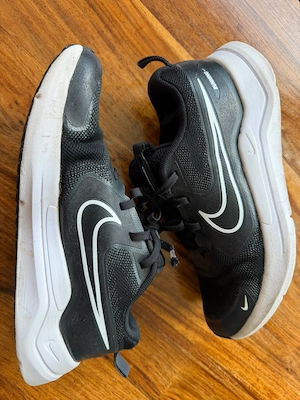 Nike Cosmic Runner Bild 2